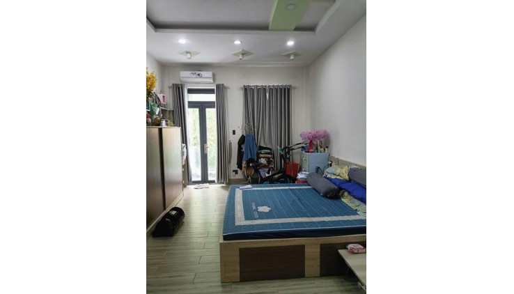 LÊ VĂN QUỚI, NGAY NGÃ TƯ 4 XÃ, HẺM XE HƠI, 2 TẦNG, 36M2, SỔ ĐẸP, GIÁ CHỈ HƠN 3 TỶ